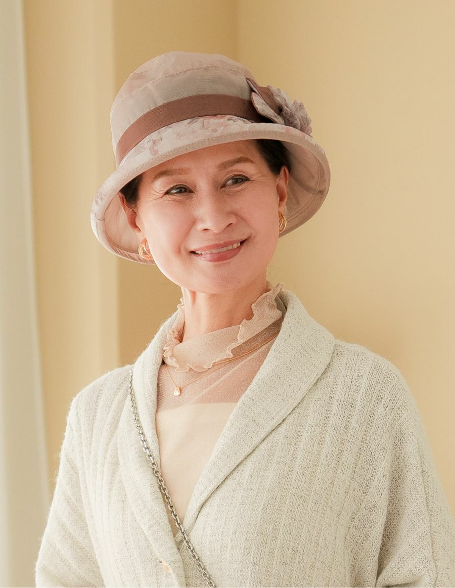 ニット肩掛け＆花コサージュ　UVケアハット