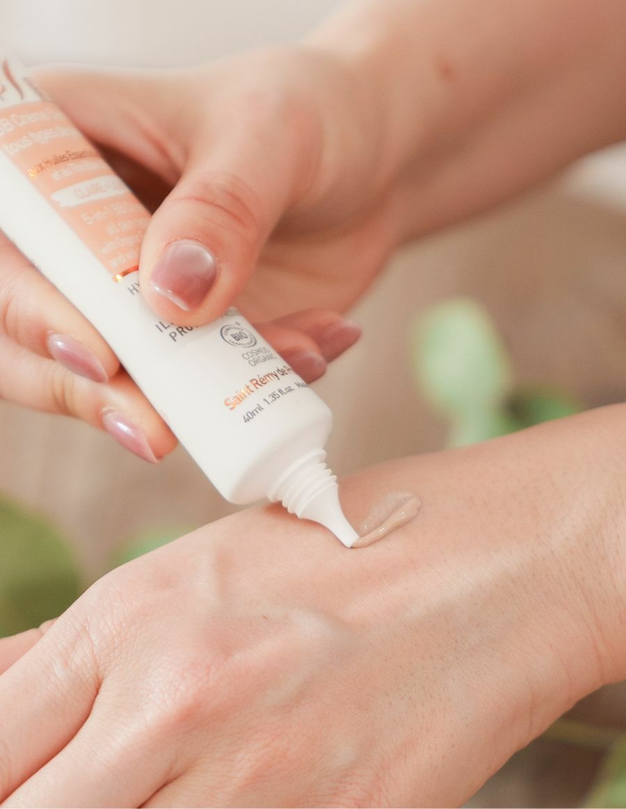 5in1 スキンケアBBクリーム 40ml　オーガニック　Florame（フローラム）