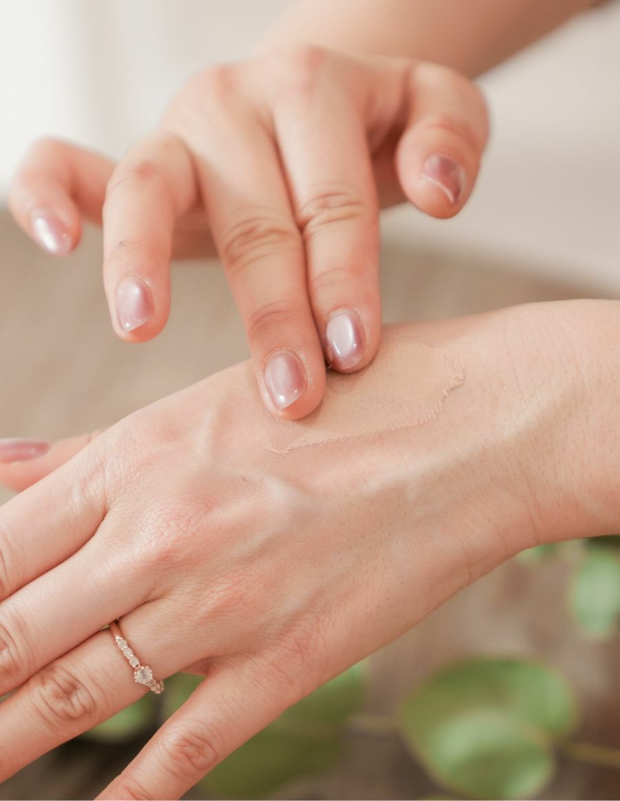 5in1 スキンケアBBクリーム 40ml　オーガニック　Florame（フローラム）